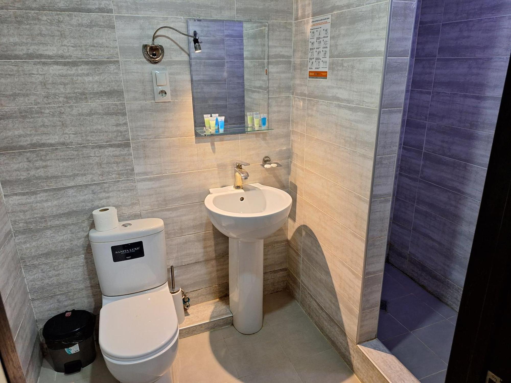 Hotel Georgian Kutaisi Eksteriør billede